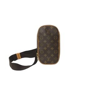 LOUIS VUITTON Pochette Ganju body bag Monogram